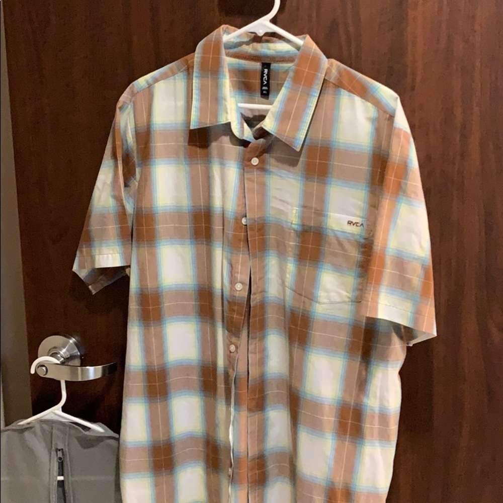 Short sleeve RVCA
